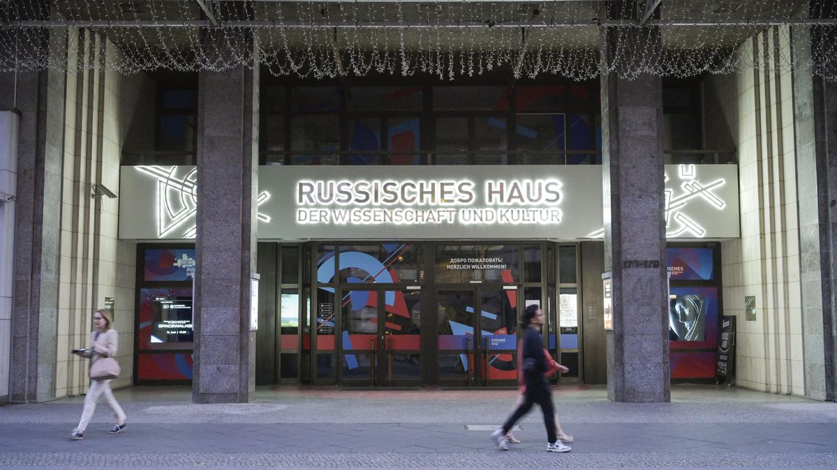 Russisches Haus der Wissenschaft und Kultur in Berlin Russisches Haus der Wissenschaft und Kultur in Berlin