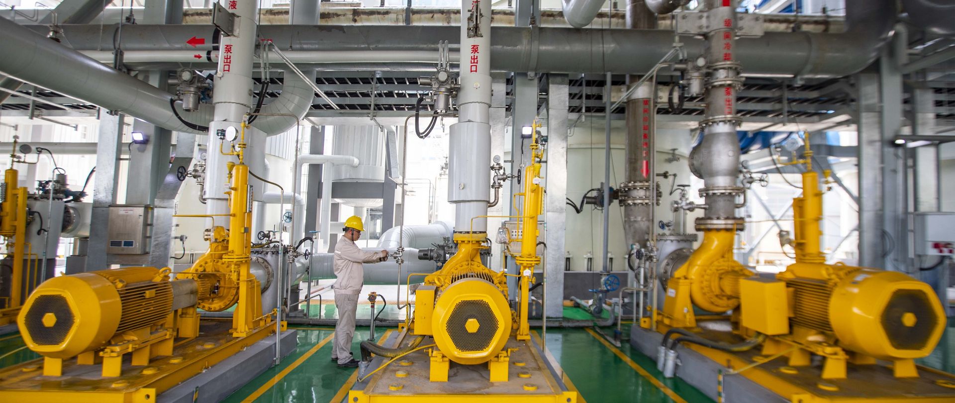 »Carbon Capture, Utilization and Storage«-Anlage im Kohlekraftwerk Taizhou der China Energy Investment Corporation (China Energy) in Taizhou, China, am 2. Juni 2023.