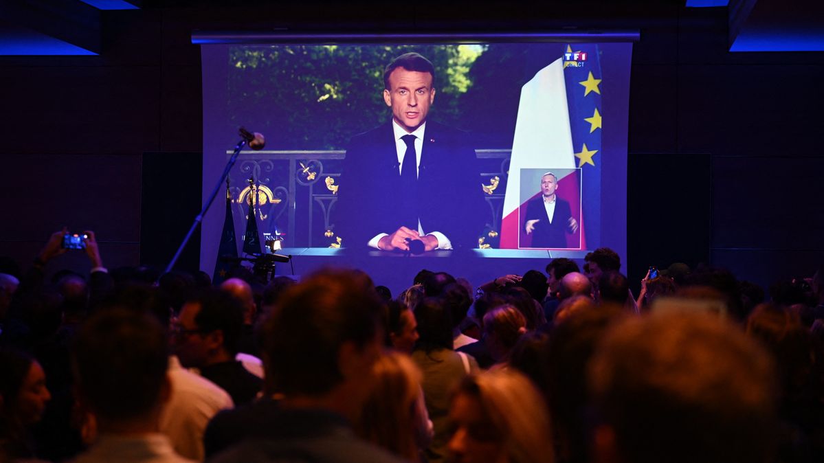 In einer Fernsehansprache am 09. Juni 2024 verkündet Frankreichs Präsident Emmanuel Macron die Auflösung der Nationalversammlung