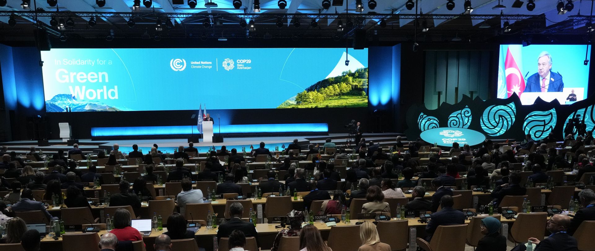 Antonio Guterres, Generalsekretär der Vereinten Nationen, spricht am 12. November 2024 auf der UN-Klimakonferenz in Baku (COP29)